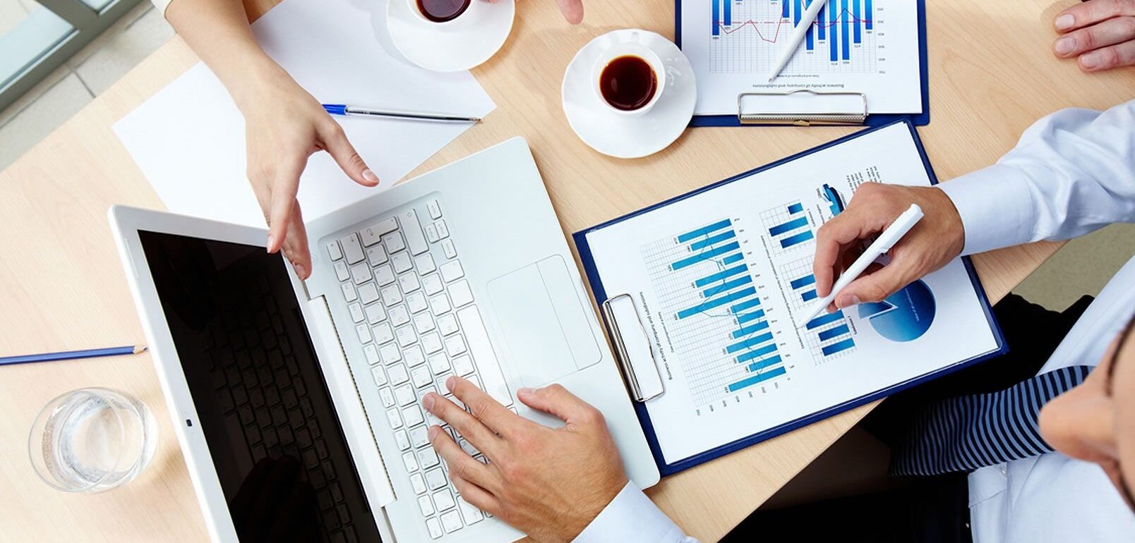 outsource payroll services